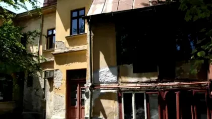 Vila lui Mircea Lucescu a fost invadată de oameni ai străzii. Cum a fost posibil