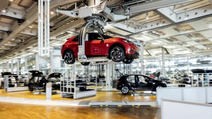 Volkswagen Group pregătește zeci de mii de concedieri / Peste jumătate din economiile vizate vin din reduceri de personal