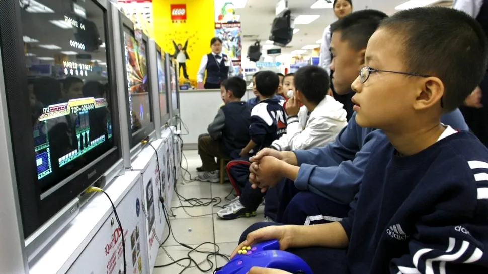 Jocurile online, interzise în China. Ce alte restricţii impun autorităţile chineze