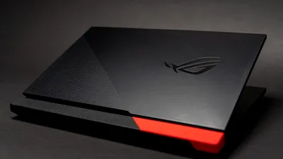 DLSS și Ray Tracing la purtător: laptop-ul de gaming ASUS ROG Strix G15 G513QR