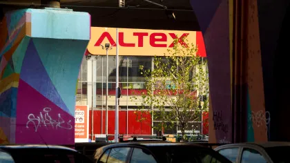 Românii aleg tehnologia cu cap: Vânzările de electro-IT în 2025 reflectă cumpărători mai calculați – analiză Altex