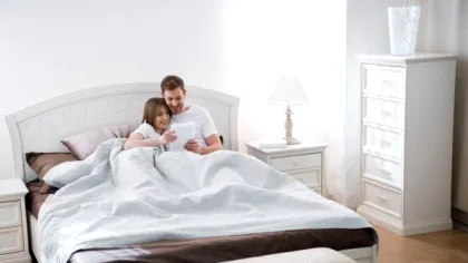 BANCUL ZILEI.  BULĂ: – Înainte de a face amor, mă ia cu amețeală