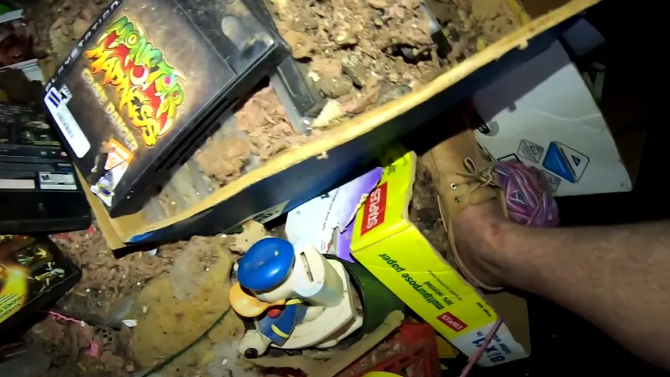 „Comoară” de 100.000 de dolari, descoperită într-o cameră abandonată