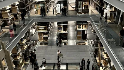 Muzeul V&A East Storehouse, acolo unde istoria poate fi atinsă