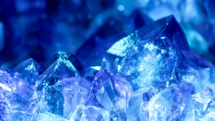 Oamenii de știință au spart cristale antice de sare pentru a dezvălui secretele aerului vechi de 1,4 miliarde de ani