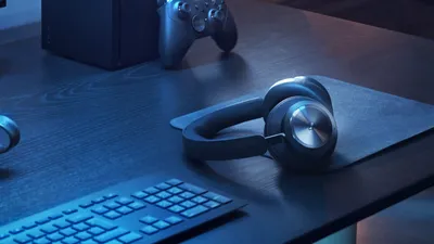 Bang & Olufsen Beoplay Portal review: Căști de gaming wireless high-end cu tehnologie ANC de excepție