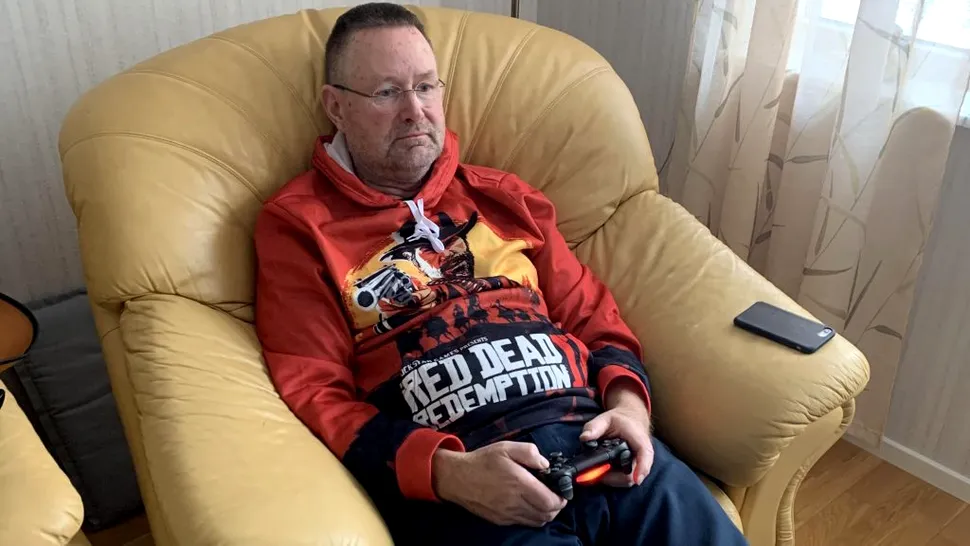 Povestea bărbatului de 65 de ani obsedat de jocul Red Dead Redemption 2