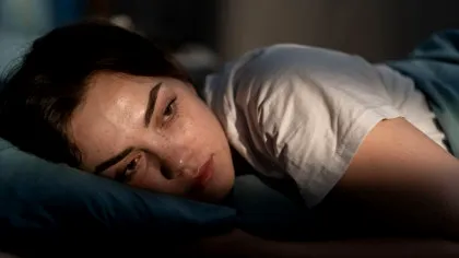 Care este legătura dintre creșterea temperaturilor și somn?