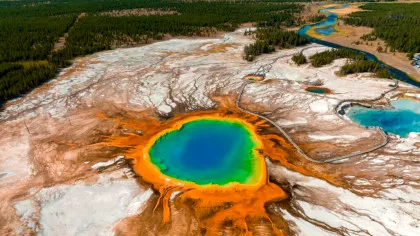 Cercetătorii au observat ce se întâmplă în Parcul Național Yellowstone după cutremure