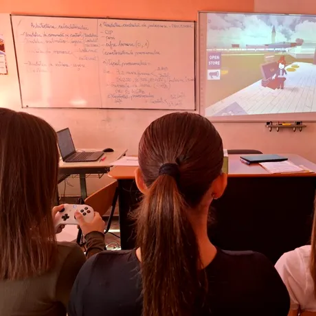 Games in Schools, programul prin care elevii învață cu ajutorul jocurilor video, se extinde în și mai multe orașe din România