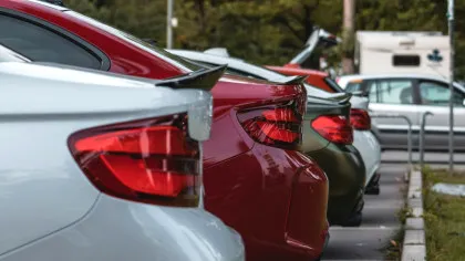 Primarul Ciprian Ciucu, avertisment pentru șoferi: Poliția Locală va începe aplicarea amenzilor pentru cei care nu plătesc parcarea, începând de săptămâna viitoare