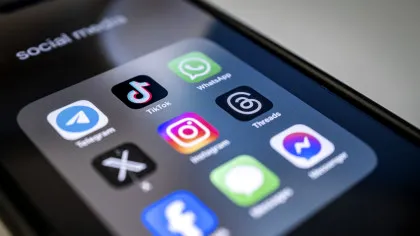 EXCLUSIV Interzicerea accesului minorilor la rețelele sociale nu se poate aplica tehnic și ridică riscuri majore pentru viața privată, avertizează Bogdan Manolea (ApTI) / „Cenzura o să fie privită cu repulsie”