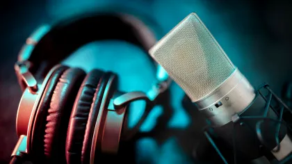 De ce a renunțat o jurnalistă la podcasturi: „Mi-am dat voie să las mintea să rătăcească”