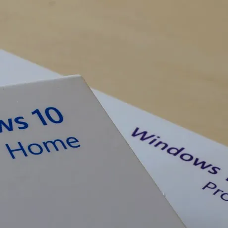 Comanda din Windows 10 care îți poate șterge toate datele din PC