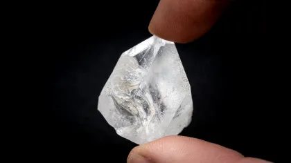 Diamantele aflate la 470 km adâncime dezvăluie chimia ascunsă a Pământului