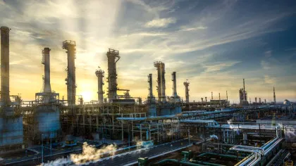 Singura și cea mai mare rafinărie de petrol din Abu Dhabi și-a suspendat operațiunile