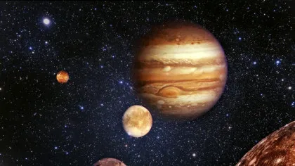 Jupiter nu orbitează, de fapt, în jurul Soarelui. Iată explicația!