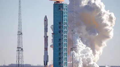 China relaxează regulile de listare la bursă pentru companiile care dezvoltă rachete reutilizabile