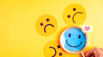 De ce nu este bine să dezvălui chiar totul despre tine? Iată 10 „secrete” pe care psihologii recomandă să le păstrezi!