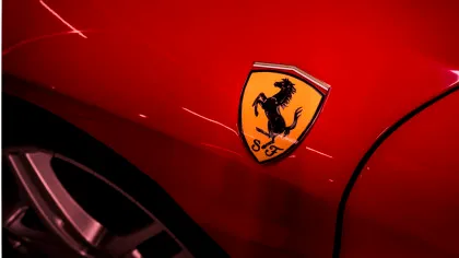 Ferrari a dezvăluit primul său model complet electric