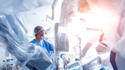 Chirurgia robotică din spitalele publice va fi finanțată printr-un nou program național, din 2026