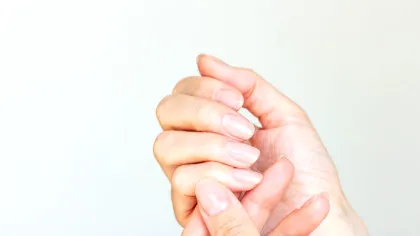 O modificare subtilă a unghiilor poate fi un semn al unei boli ascunse