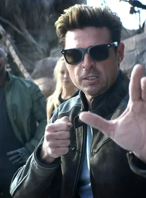 Primele imagini din filmul Mortal Kombat II: iată cum arată Karl Urban în rolul lui Johnny Cage