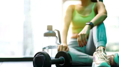 Mit sau adevăr: antrenamentele pe stomacul gol ard mai multe grăsimi?