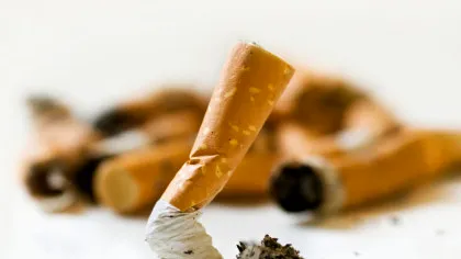 Câți dintre români cred că România are o problemă cu tutunul?