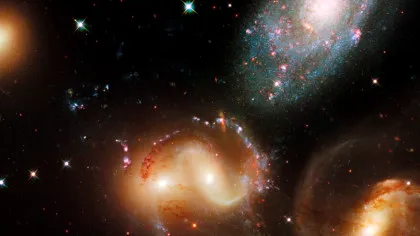 Telescopul James Webb a descoperit o ciocnire „excepțional de rară” în Universul timpuriu