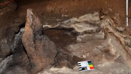 Arheologii au găsit dovezi pentru ritualuri misterioase într-o peșteră timp de 25.000 de ani