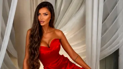 Bianca Drăguşanu, apariție spectaculoasă în costum de baie! Fosta iubită a lui Adrian Cristea a atras privirile tuturor pe Insula Milionarilor