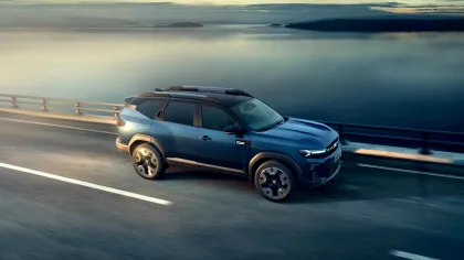 Presa franceză dezvăluie cum se va numi noul model pe care Dacia îl va lansa în 2026 / Un Bigster transformat în break, cu prețuri începând de la 24.000 de euro