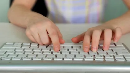 Tot mai mulți copii ajung la școală fără abilități de bază. Specialist: O criză națională