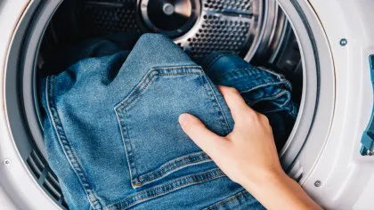 Test de cultură generală. Cât de des ar trebui spălați blugii?