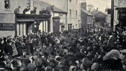 Benjamin Disraeli și William Gladstone, pionierii democrației de masă