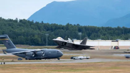 Ce avioane americane au asigurat dominația aeriană în timpul operațiunii forțelor speciale din Venezuela