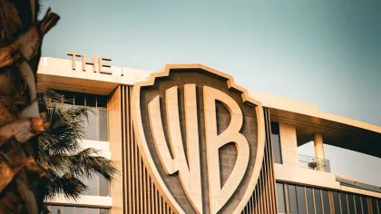 Operatorii de cinematografe din Europa avertizează UE că ofertele pentru Warner Bros ar putea afecta grav industria