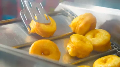 Dovedit științific: iată de ce alimentele ultraprocesate ar trebui reglementate la fel ca tutunul