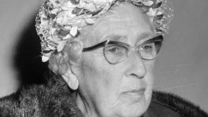 Ce făceau Agatha Christie, Ernest Hemingway, Stephen King sau Harper Lee înainte să scrie cărțile care au intrat în istorie