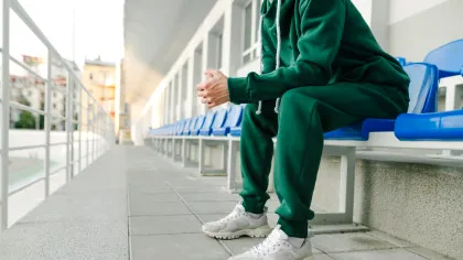Cum alegi pantofii potriviți pentru un hanorac? Ghid practic pentru bărbați (P)