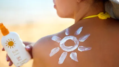 Un mit periculos despre cremele de protecție solară refuză să dispară. Ce spune cu adevărat știința?