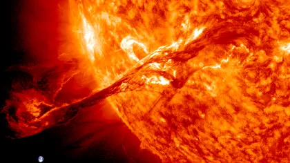 Un nor de plasmă se îndreaptă spre Terra în urma unei explozii solare majore / Posibile furtuni geomagnetice în următoarele ore