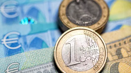 De ce nu vrea Polonia să treacă prea curând la moneda euro?