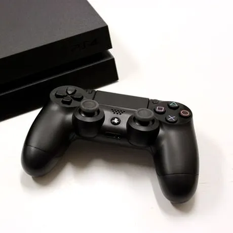 PlayStation 4 primeşte funcţii noi în update-ul 2.50