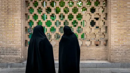O cântăreață din Iran, condamnată la 74 de lovituri de bici pentru un concert transmis online