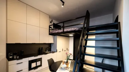 Dispariția sufrageriei. Cum trăiesc tinerii fără spații comune și ce pierd odată cu ele