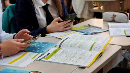 Jumătate dintre elevii români s-au gândit la sinucidere, arată un raport îngrijorător