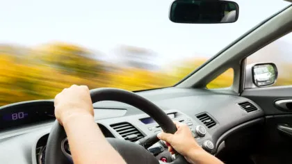 Butonul pe care șoferii ar trebui să-l folosească cu foarte mare atenție