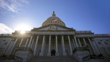 Democrații avertizează că Rusia desfășoară o campanie amplă de dezinformare înainte de alegerile intermediare